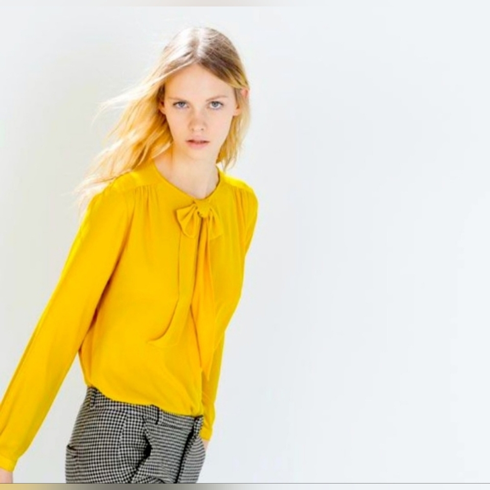 Zara Bow Neck Flowy Yellow Button-Up Career Business Casual Long Sleeve Top NWT